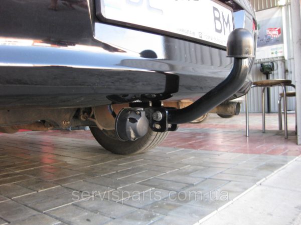 З'ємний фаркоп на Mitsubishi Lancer X 2007-2012 - Зображення 7