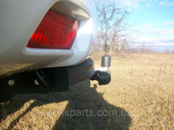 Польський фаркоп Toyota Land Cruiser Prado 120 150 без підрізання бампера. - Зображення 6