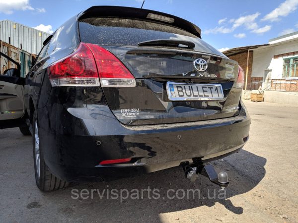 З'єднаний фаркоп Toyota Venza 2008-2017 (Тойота Венза) Американська вставка під квадрат