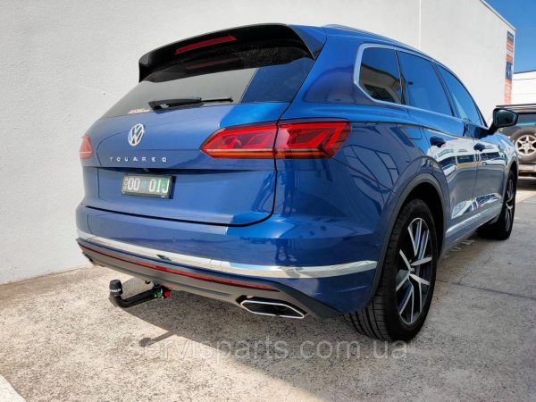 Фаркоп Volkswagen Touareg CR7 2019-швидкоз'ємний на ключах