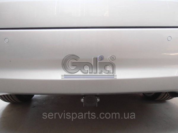 Оцинкований фаркоп Hyundai I30 универсал 2012-2017 (Хундай Ай30) Швидкознімний автомат на ручці