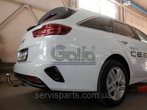 Оцинкований фаркоп на Kia Ceed SW 2018 без підрізання бампера. - Зображення 4