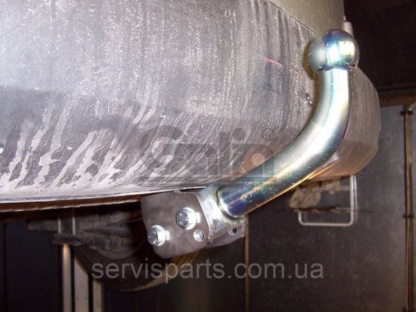 Фаркоп на Hyundai H1 Starex 2008- (Хундай Н-1)