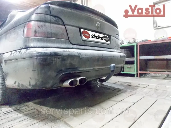 Знімний гак фаркоп на BMW E39 1995-2001 (Бмв Е39 седан)