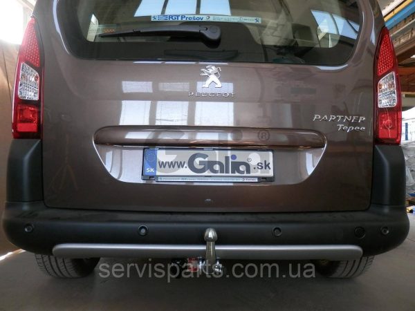 Оцинкований фаркоп на Peugeot Partner II 2008 (коротка база L1 4380 mm) - Зображення 2