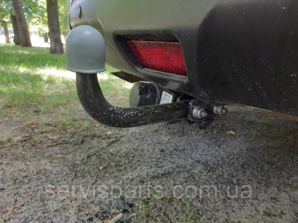 Польський фаркоп на Nissan X-Trail T32 (Ніссан Ікс Трейл) Rogue USA