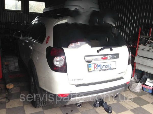 Український фаркоп на Chevrolet Captiva 2006- (Шевроле Каптіва) американська вставка під квадрат - Зображення 6