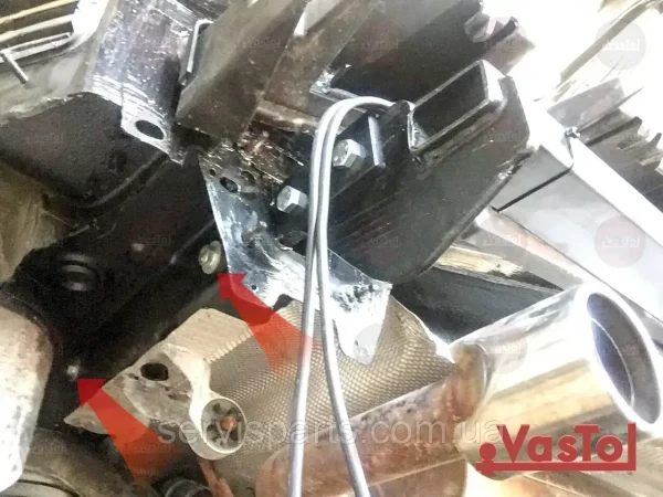 Український фаркоп на Ford Kuga 2013-2019 (Ford Escape USA) - Зображення 4