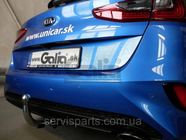 Оцинкований фаркоп на Kia Ced 5d 2018 - без підрізання бампера.