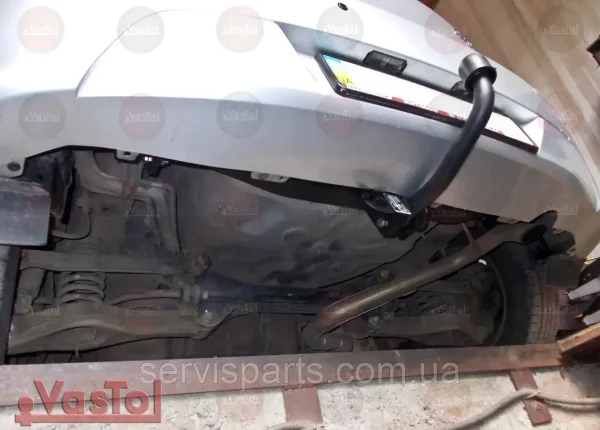 Український фаркоп на Kia Ceed хетчбек 2006-2012 (без підрізання бампера) - Зображення 2
