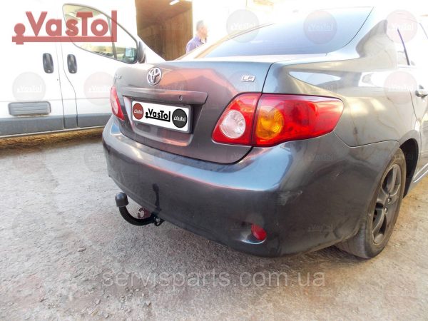 Український фаркоп Toyota Corolla E150 2007-2013 (USA ринок) без підрізання бампера