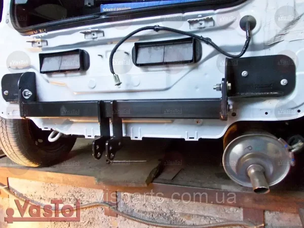 Знімний гак фаркоп на Nissan Micra K13 2010-2017 (Нісан Мікра) - Зображення 3