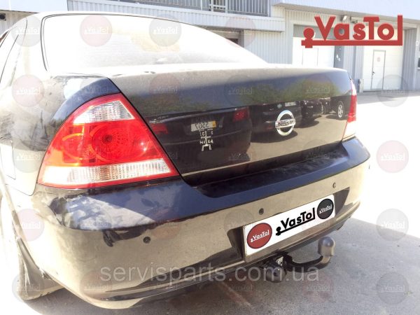 З'ємний гак фаркоп на Nissan Almera Classic B10 2006 (Нісан Альмера)