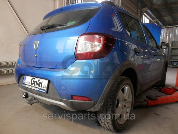 Оцинкований фаркоп на Renault Sandero II 2013-2020 (також Stepway)