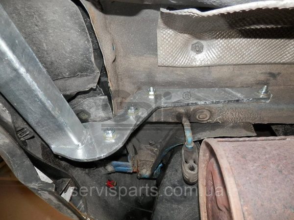Оцинкований фаркоп на Renault Sandero II 2013-2020 (також Stepway) - Зображення 7