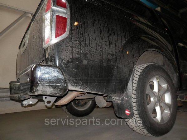 Оцинкований фаркоп на Nissan Navara D40 2005-2015- (Нісан Навара) без підрізу бампера Швидкознімний автомат на ручці - Зображення 2