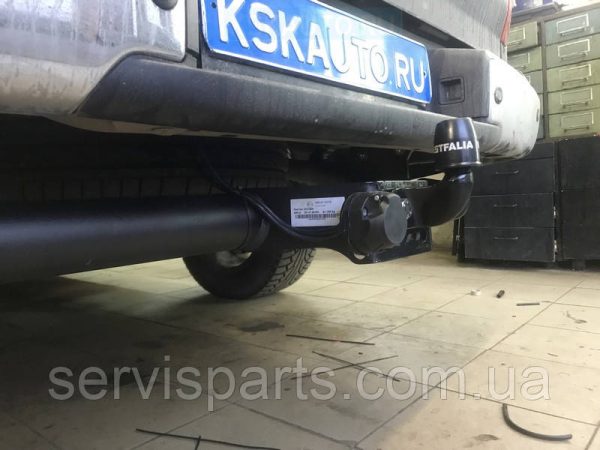 Польський фаркоп на Nissan Navara 2005- (Нісан Навара) без підрізу бампера - Зображення 5