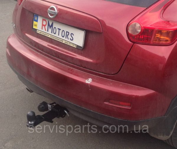 Знімний гак фаркоп на Nissan Juke 2WD 2010-2019 (Нісан Жук) без підрізу бампера американська вставка під квадрат