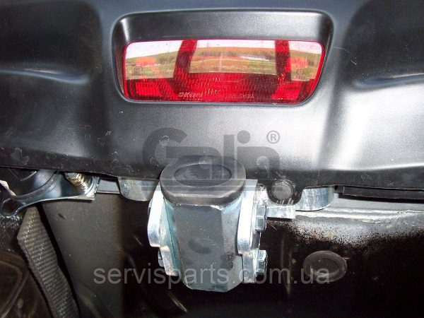Оцинкований фаркоп на Nissan Juke 2WD 2010-2019 (Нісан Жук) без підрізу бампера Швидкознімний автомат на ручці - Зображення 3