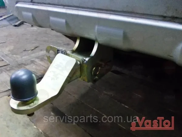 Український фаркоп на Nissan Pathfinder R51 2005-2014 Американська вставка під квадрат - Зображення 2