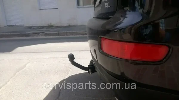 З'ємний фаркоп на Citroen C-Crosser 2007-2012 - Зображення 3