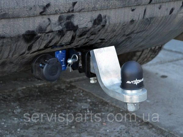 Український фаркоп на Mazda CX-7 2007-2012 (Меза СХ7) Американська вставка під квадрат
