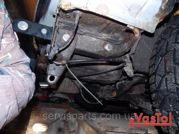 Український фаркоп на Mazda 5 2005-2010 - Зображення 10