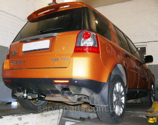 З'ємний фаркоп на Land Rover Freelander II 2007-2014 (Без підрізу бампера)