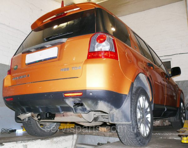 З'ємний фаркоп на Land Rover Freelander II 2007-2014 (Без підрізу бампера) - Зображення 4