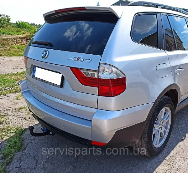 Знімний гак фаркоп на BMW X3 E83 2004-2010