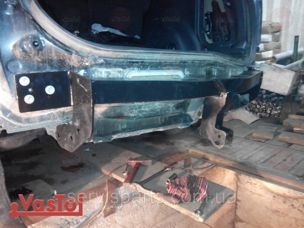 З'ємний фаркоп на Toyota Rav 4 IV 2013-2018 - Зображення 3