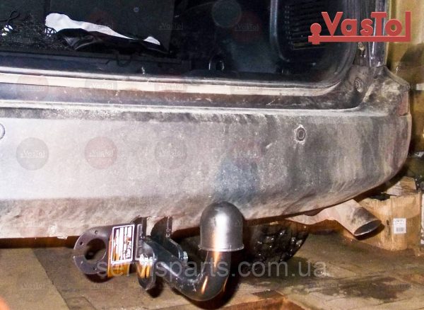 З'ємний фаркоп на Toyota Rav 4 IV 2013-2018