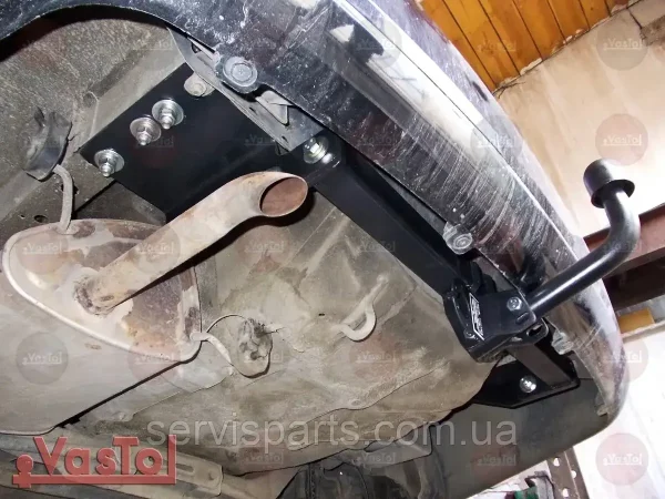 Український фаркоп на Chevrolet Lacetti Nubira седан (Daewoo Gentra) - Зображення 8