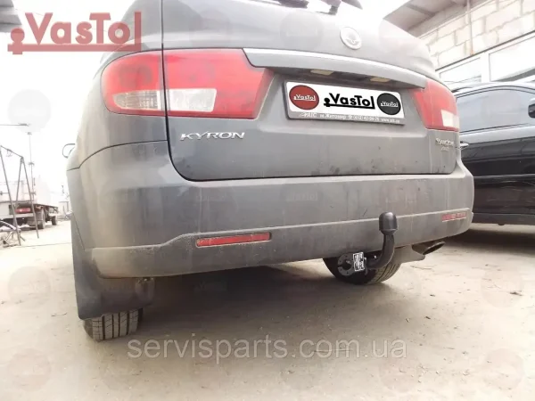 Знімний гак фаркоп на SsangYong Kyron 2005- (Ссанг Йонг Кайрон)