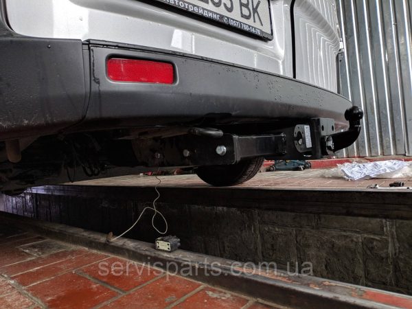 Польський фаркоп на Ford Transit Custom 2012- (Tourneo Custom) літій гак - Зображення 2