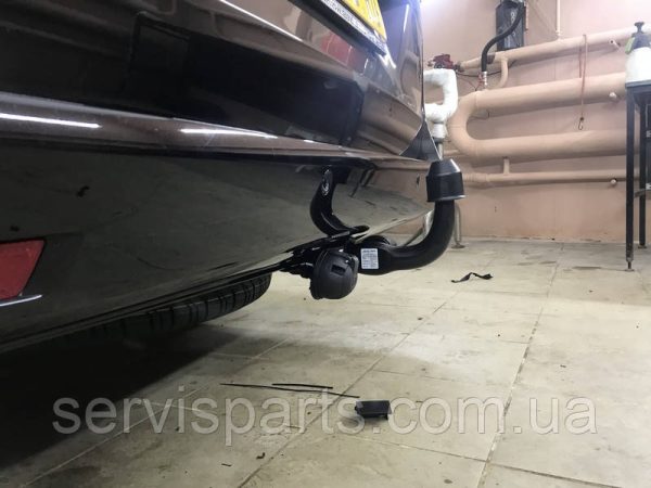 Швидкознімний фаркоп на Mercedes-Benz Vito V-Class W447 2014- на ключах - Зображення 3