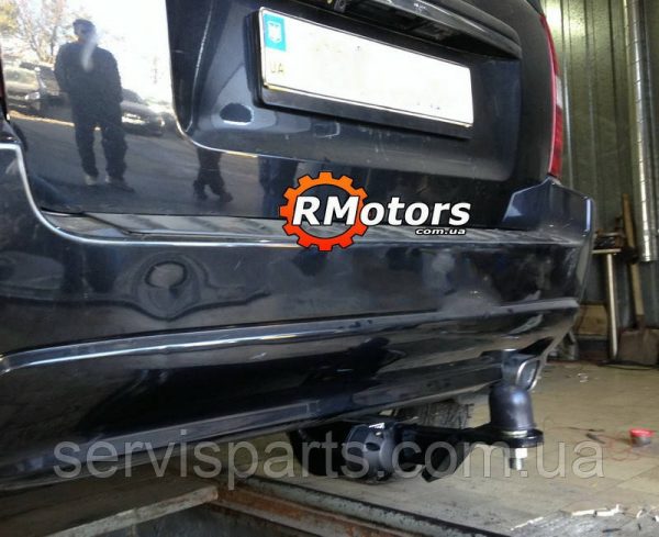Знімний фаркоп на Kia Sportage 2 2005-2010 без підрізування бампера Американська вставка під квадрат