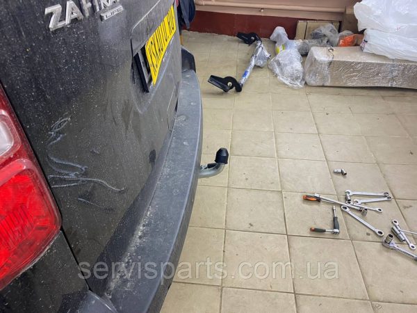 Оцинкований фаркоп на Opel Zafira Life 2019- Швидкознімний автомат на ручці - Зображення 3