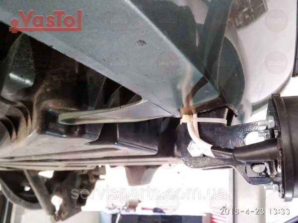 Фаркоп на Renault Megane II 2003-209 (седан та универсал) - Зображення 6