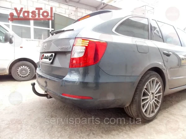 З'ємний гак фаркоп на Skoda Superb II 2008-2015 (Шкода Суперб) - Зображення 3