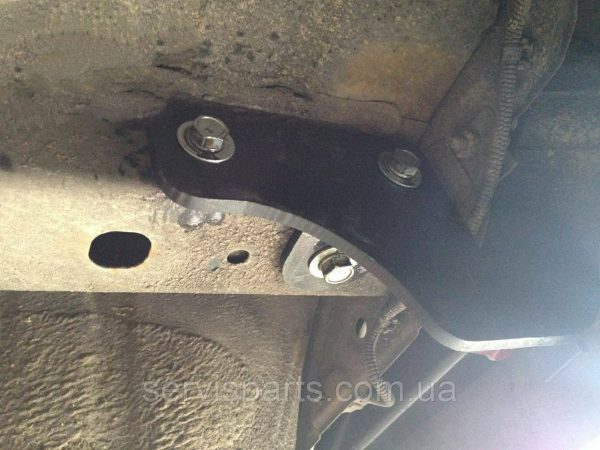 З'ємний фаркоп на Mitsubishi Lancer IX 2003-2007 - Зображення 6