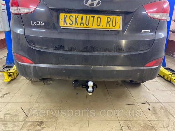 Знімний фаркоп на Hyundai IX35 2010-2015 (Хундай ІКС 35) Американська вставка під квадрат - Зображення 10