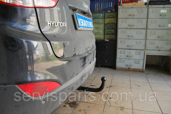 Польський фаркоп на Hyundai IX35 2010-2015 (Хундай ІКС 35) Швидкознімний вертикальний автомат на ключі - Зображення 5