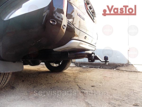 Знімний фаркоп на Mitsubishi Pajero Sport 2015-2020 (Мітсубісі Паджеро Спорт) Американська вставка під квадрат - Зображення 4