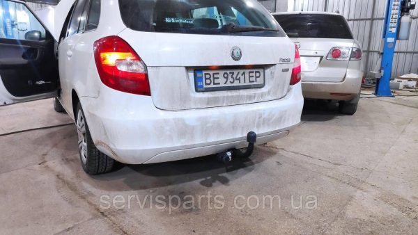 Фаркоп знімний гак на Skoda Fabia 2001-2014 седан і универсал (Шкода Фабія) - Зображення 2