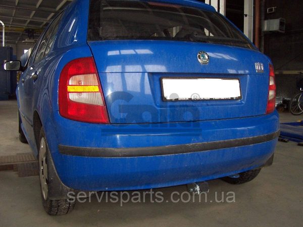 Оцинкований фаркоп на Skoda Fabia 1999-2014 хетчбек Швидкознімний автомат на ручці