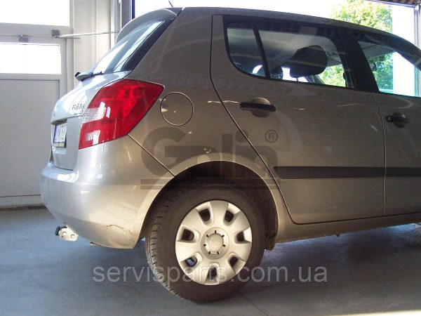 Оцинкований фаркоп на Skoda Fabia 1999-2014 хетчбек Швидкознімний автомат на ручці - Зображення 3