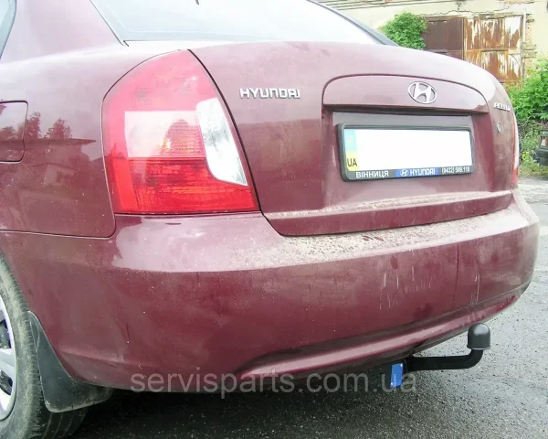Знімний фаркоп на Hyundai Accent 2006-2011 без підрізування бампера. - Зображення 2