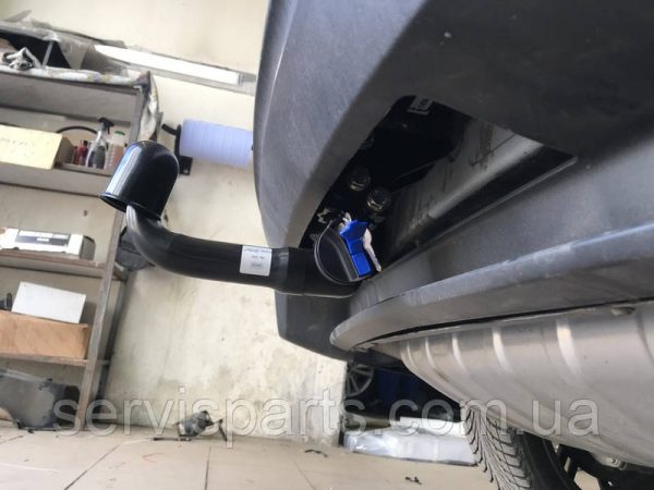 Швидкознімний фаркоп на Volkswagen Touareg 2002-2018 на ключі (Фольксваген Туарег) - Зображення 2