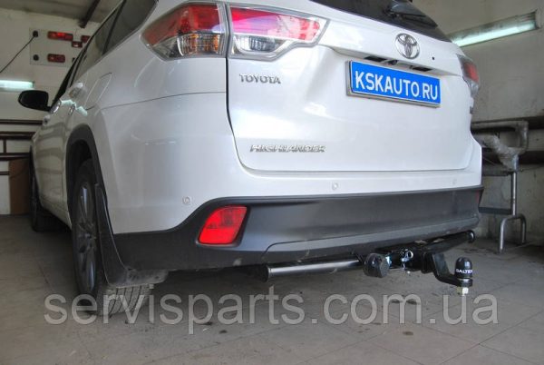 Фаркоп Toyota Highlander 2014-2020 (Тойота Хайлендер XU50) Американська вставка під квадрат - Зображення 3